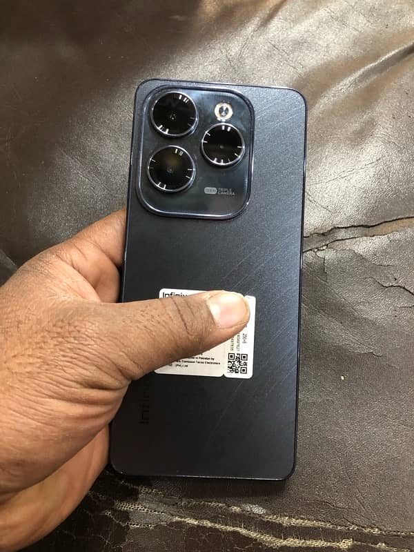 infinix hote 40 pro 1