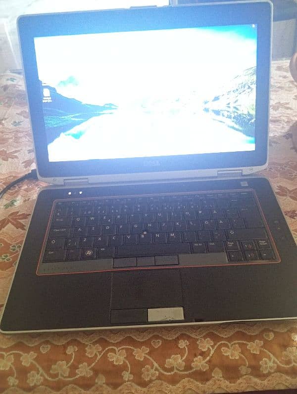 Dell Latitude Core i5 2nd generation good condition 3