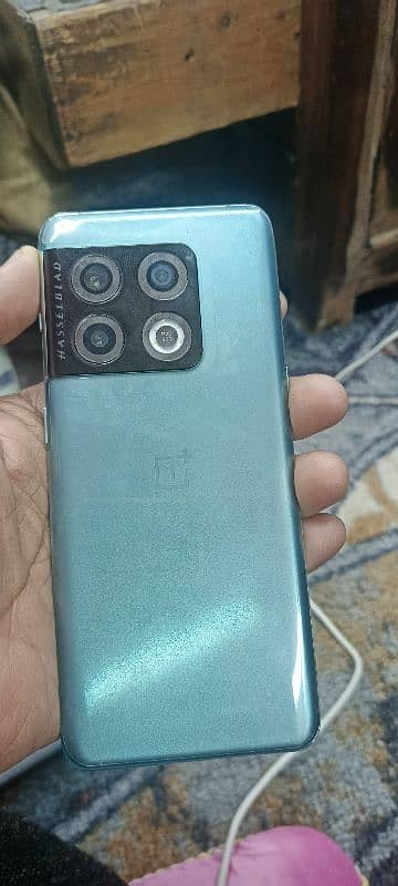 im selling my phone oneplus 10 pro 7