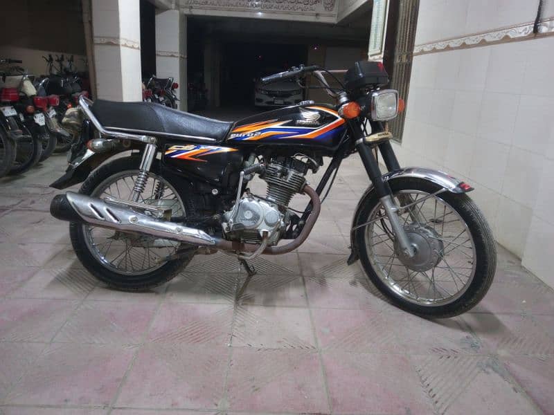 Honda 125 Karachi number 2017 1