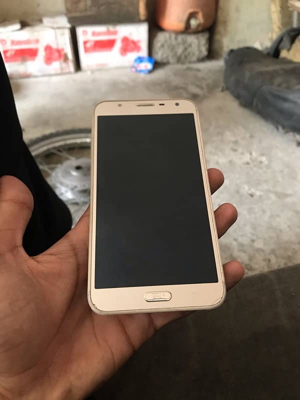 samsung j7 core smoot phone 1