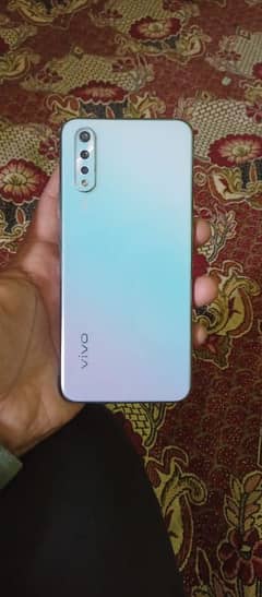 vivo s1