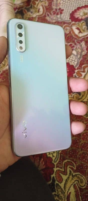 vivo s1 4