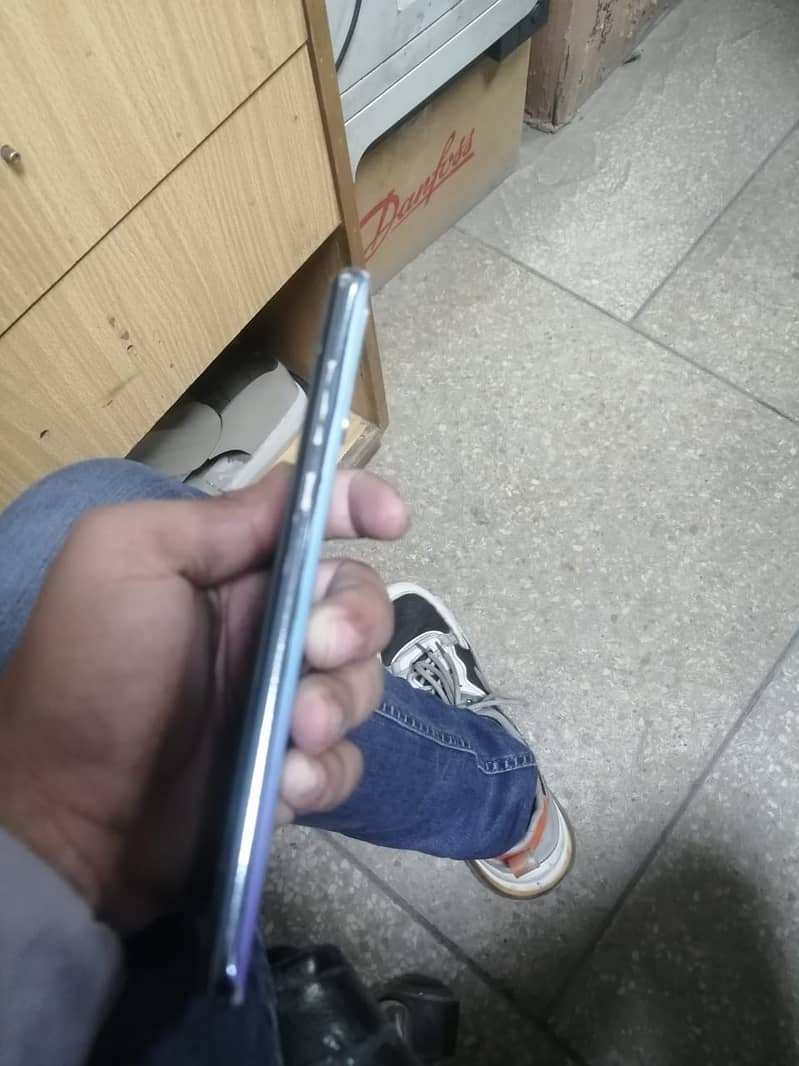 Huawei Y8p 6 1