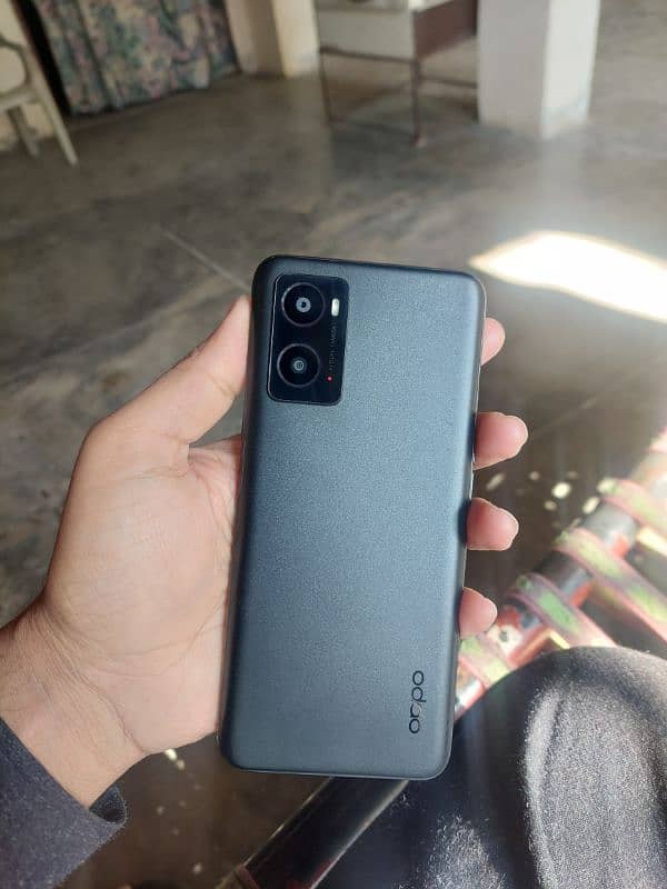 Oppo A76 0