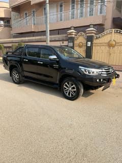 Toyota Hilux 2018 V