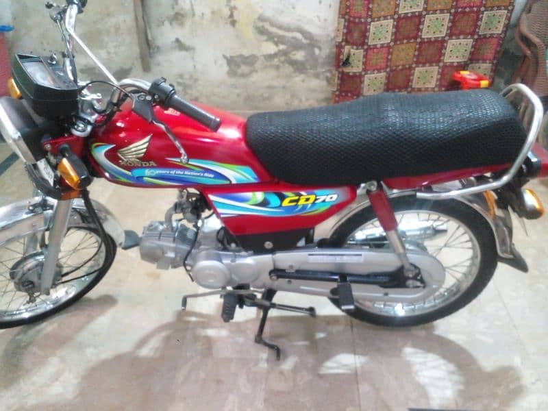 Honda 70Cd model 2024 9