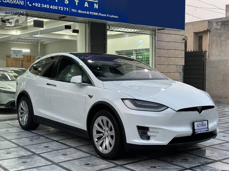 Tesla Model X Dual Motor & Long Range - 2017 1