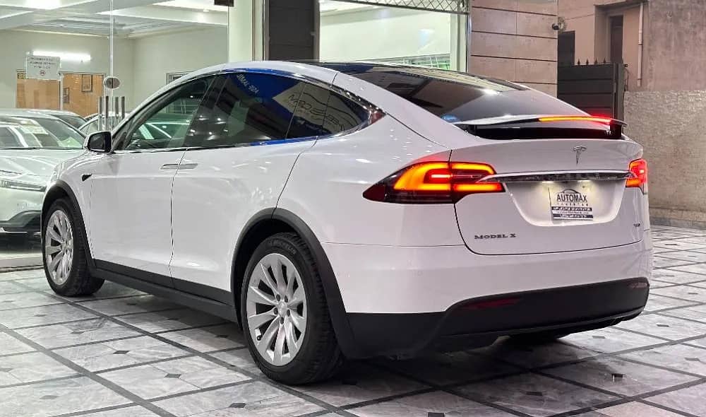 Tesla Model X Dual Motor & Long Range - 2017 3