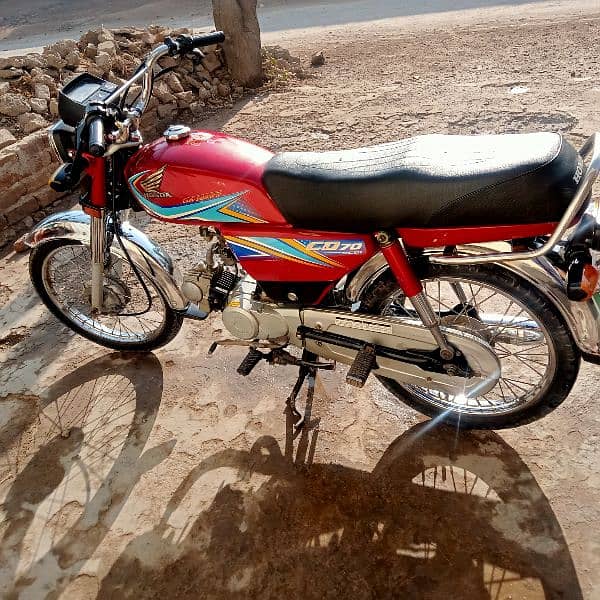 Honda cd 2019 model first owner engine not open what's app 03229796189 0