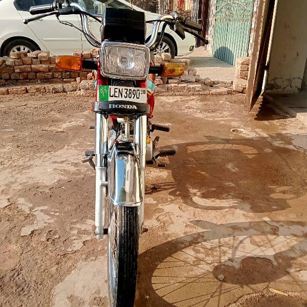 Honda cd 2019 model first owner engine not open what's app 03229796189 5