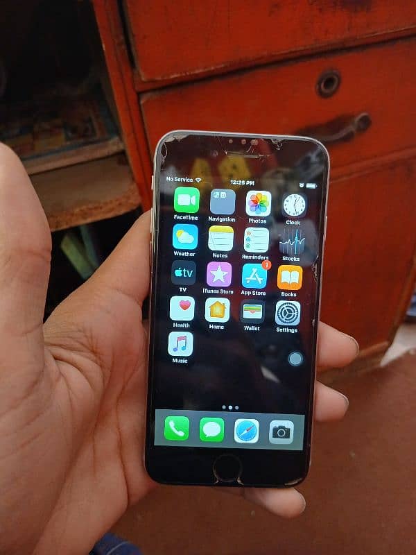 iphone 6 64gb condition 10/8 total janman ha non pta 6