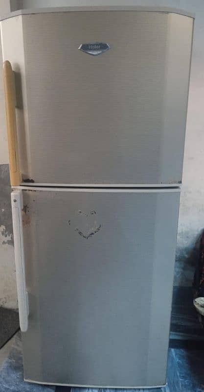 Haier HRF-340M Delux Top Mount Super Star Series Refrigerator 0