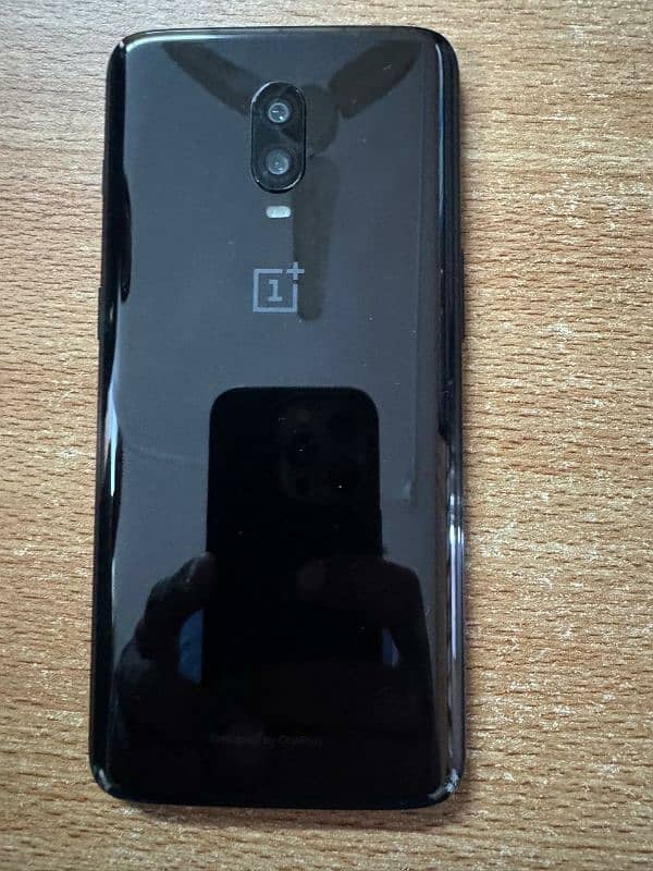 OnePlus 6t 6+128.0332,4472072 0