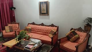 Chinoti (vintage) Sofa set (5 seater)