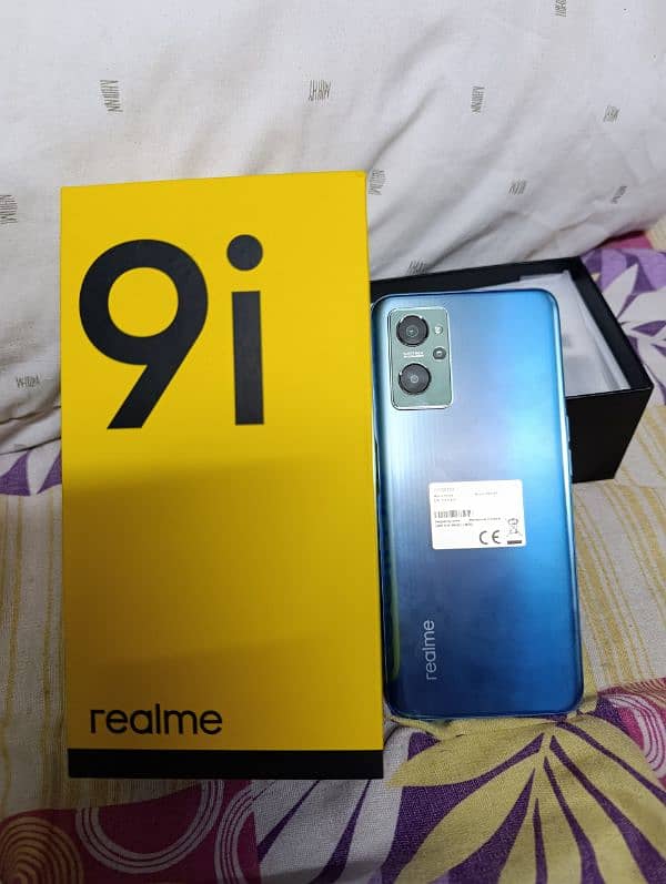 Realme 9i - 6/128 0