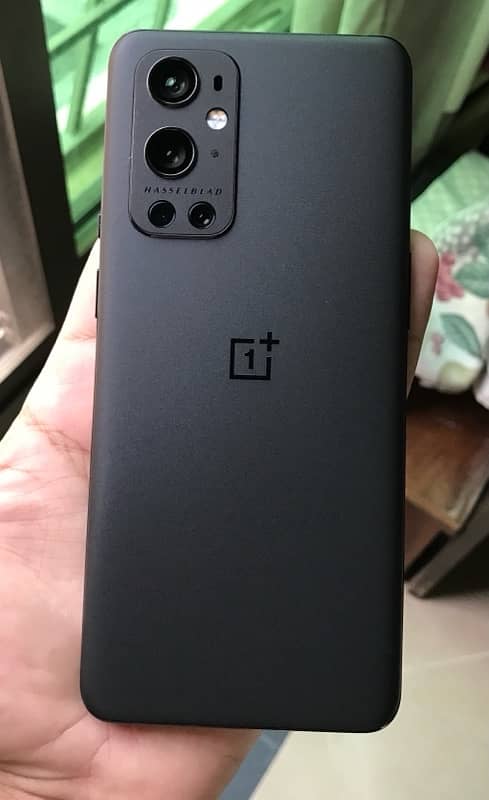 OnePlus 9pro 5g 12GB / 256GB DUAL PTA APPROVED UNIVERSAL MODEL 1