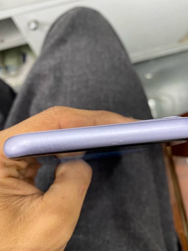 iphone 11 64gb jv full sim time purple colour 4