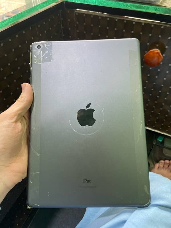 iPad 9th ganrastioun 64 gb 1