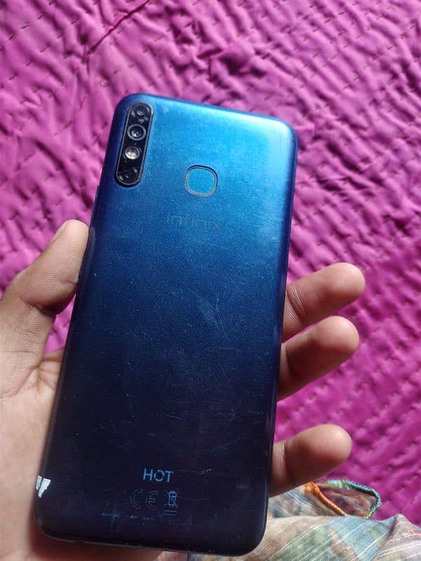 Infinix hot 8 without box 4