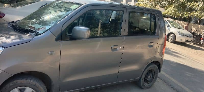 Suzuki Wagon R 2016 1