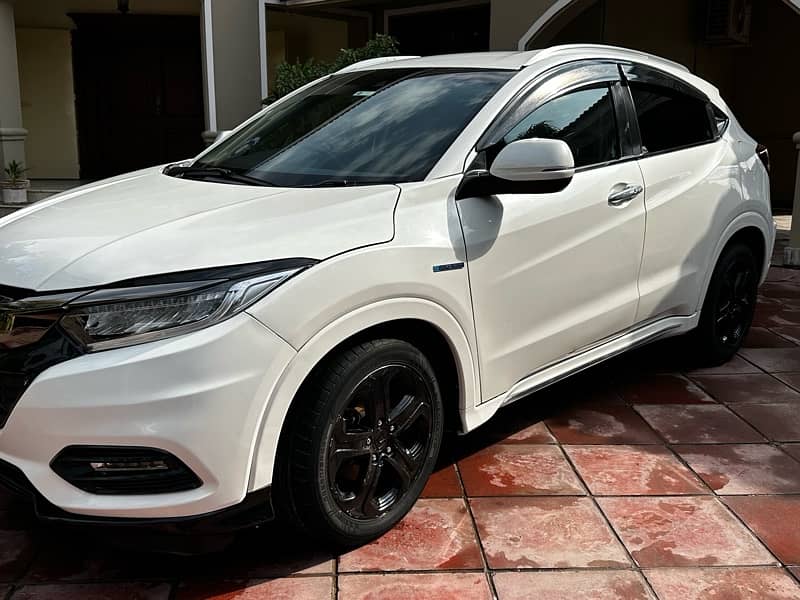 Honda Vezel 2016 3