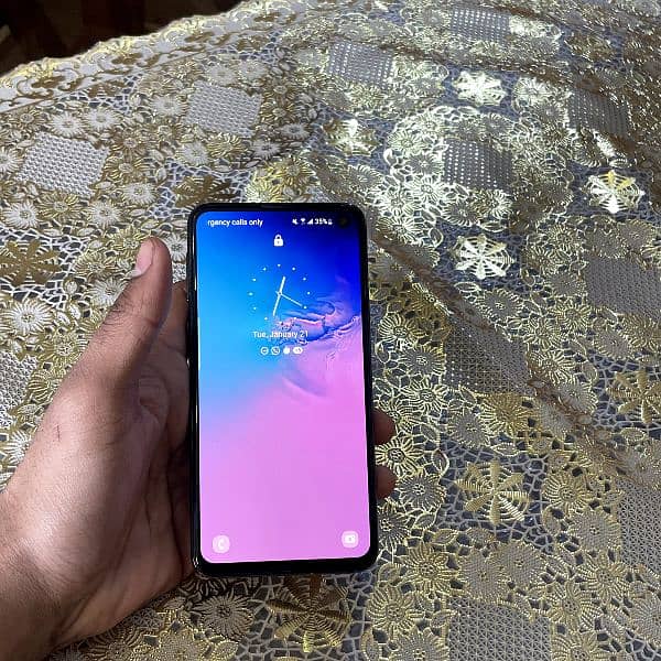 SAMSUNG GALAXY S10e NON PTA USED MOBILE PHONE 2