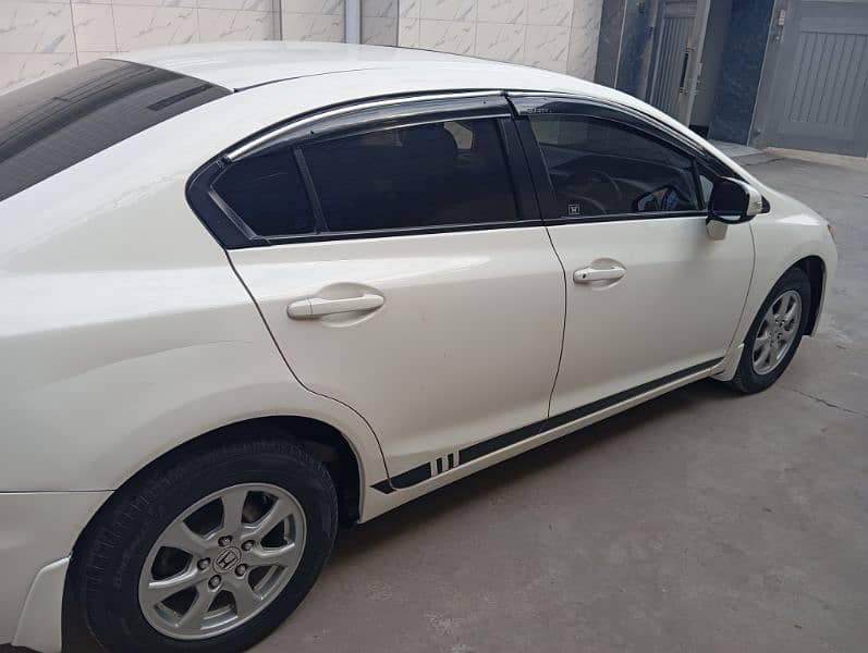 Honda Civic VTi Oriel Prosmatec 2014 4