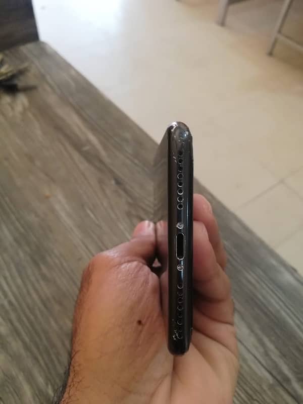 I phone 7  plus 128gb pta approved Good condition condition 3