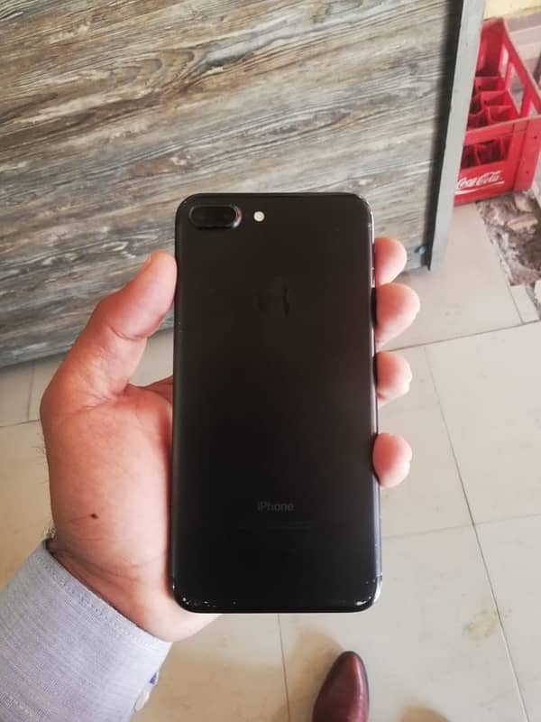 I phone 7  plus 128gb pta approved Good condition condition 6