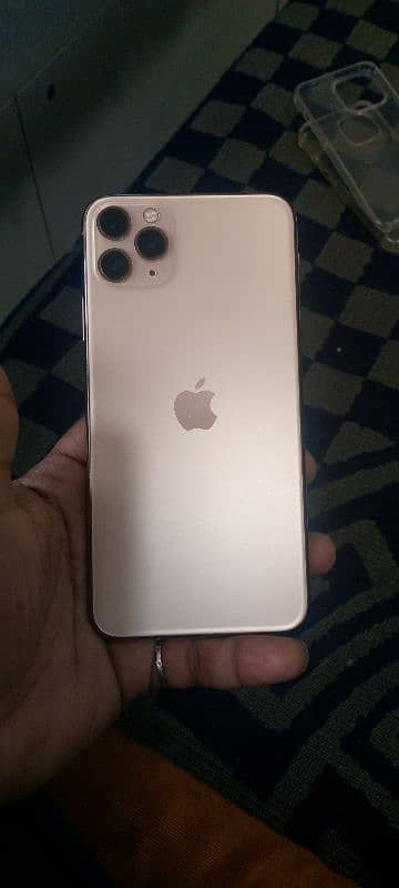 Iphone 11paro Max 64 JB non PTA kandin 10 ha 6