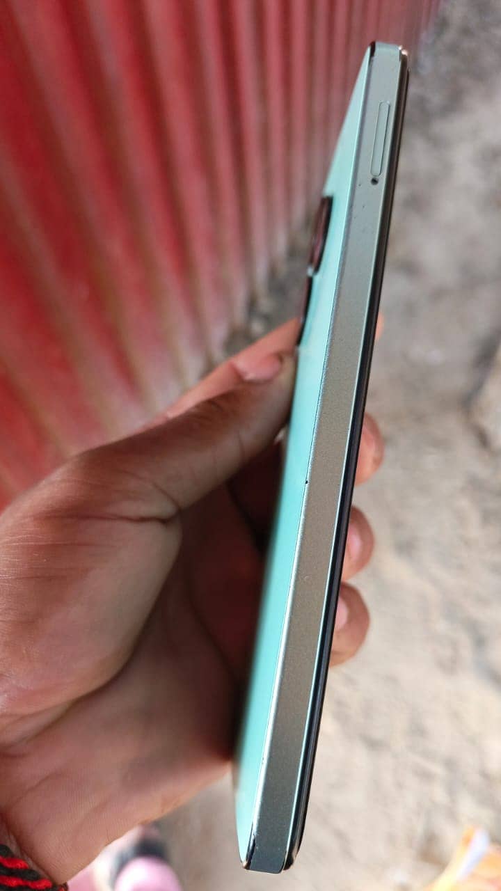 Infinix Smart 8 1