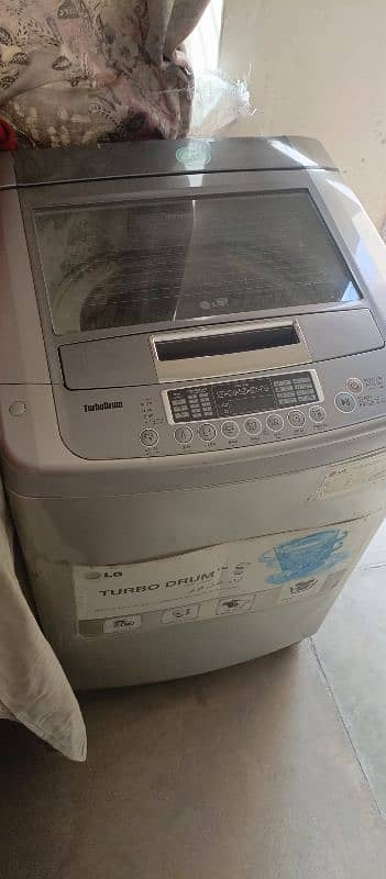 Lg Auto Matic washing machine 10 kg 4