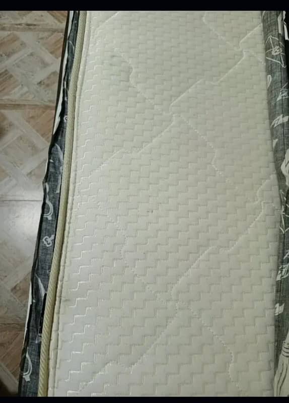 Spring Mattress new condtion 5