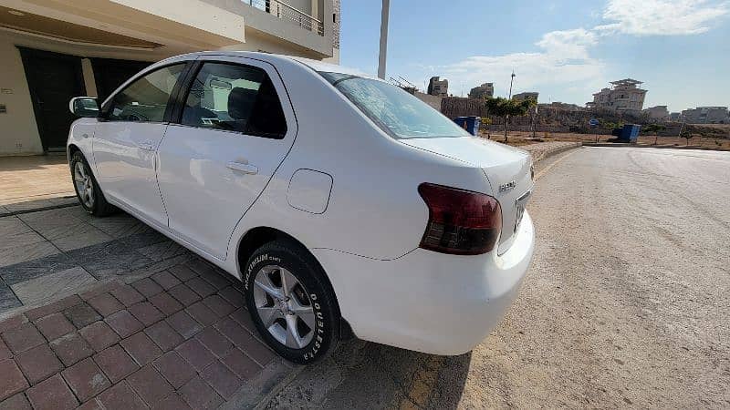 Toyota Belta 2007 3