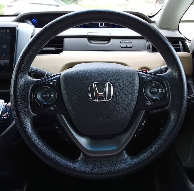 Honda Freed Hybrid G Sensing - 2016 12