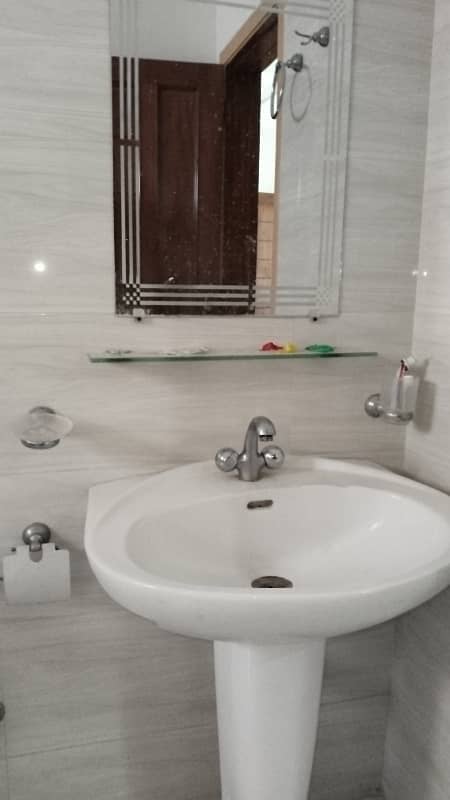 1 Kanal Upper Portion For Rent Visit Anytime 3 Bedroom Attach Bathroom 1 Kitchen 1DRAWING Room 1 Sarvan Quarter 17