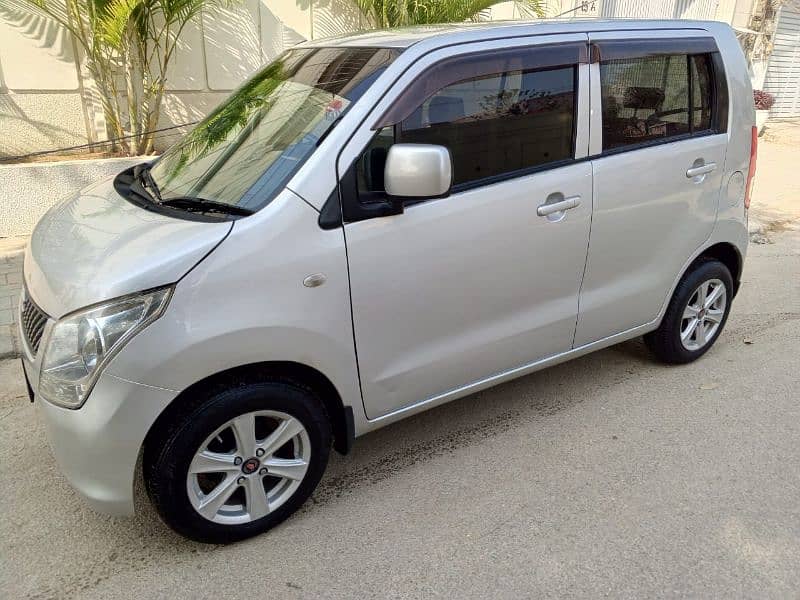 Suzuki Wagon R 2011 3