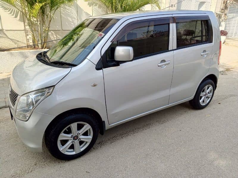 Suzuki Wagon R 2011 4