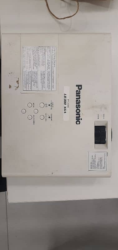 Panasonic PT LB 300 Projector 1