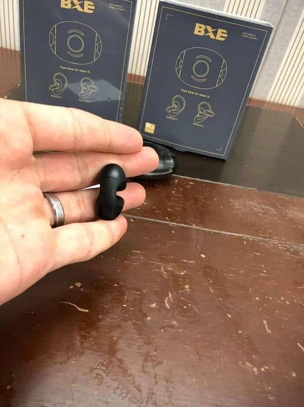 earbuds 5