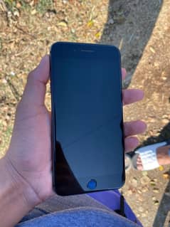 IPHONE 8 PLUS BLACK COLOR 64GB