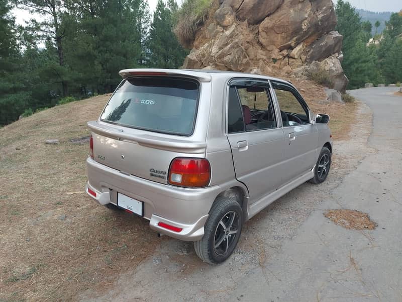 Daihatsu Cuore 2002 2