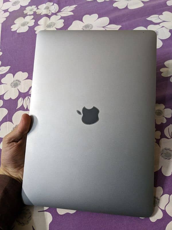 MacBook air 2