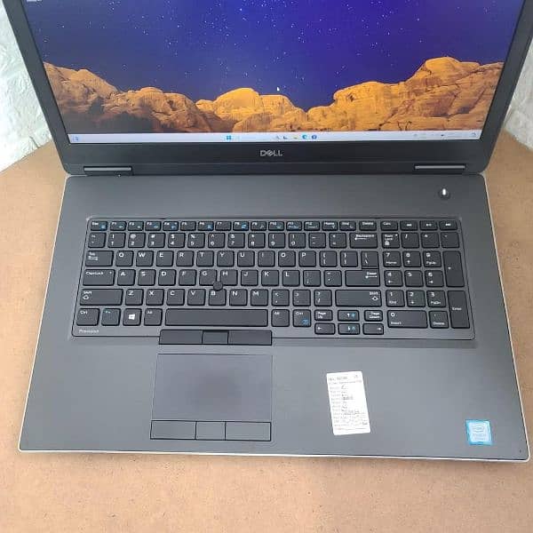 Dell  Precision 7740 workstation / Super heavy duty beast 0