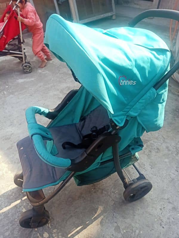 Tennis brand Pram 1