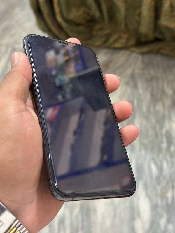 iPhone XS bypass 2