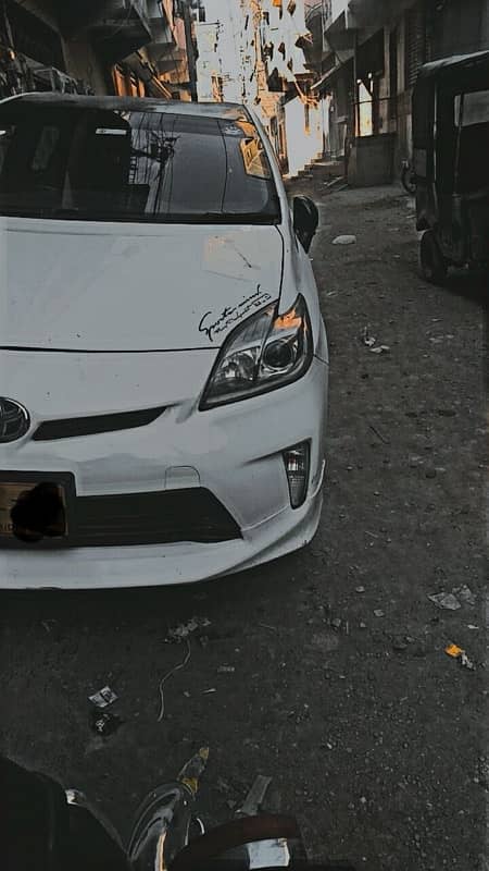 Toyota Prius 2013 1