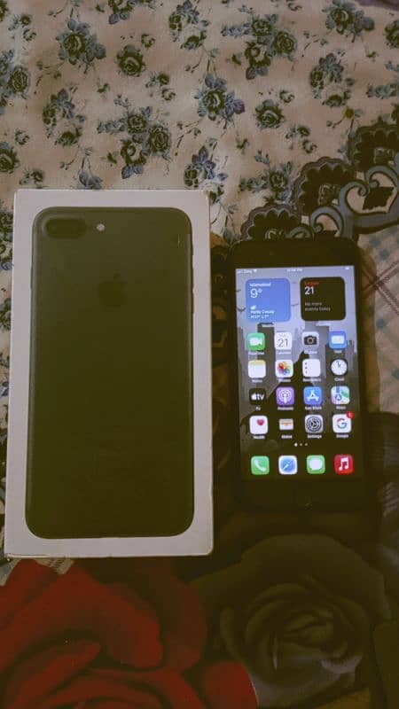 iPhone 7 in Great Condition – PTA Approved 2