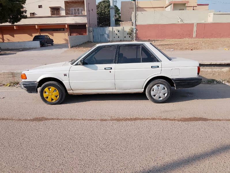 Nissan Sunny 1989/ Registration 1993 1